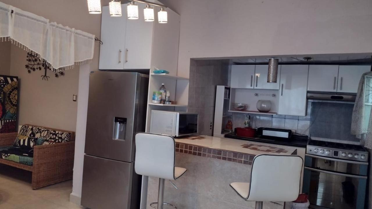 Appartement Pequeno Departamento Frente Al Aeropuerto